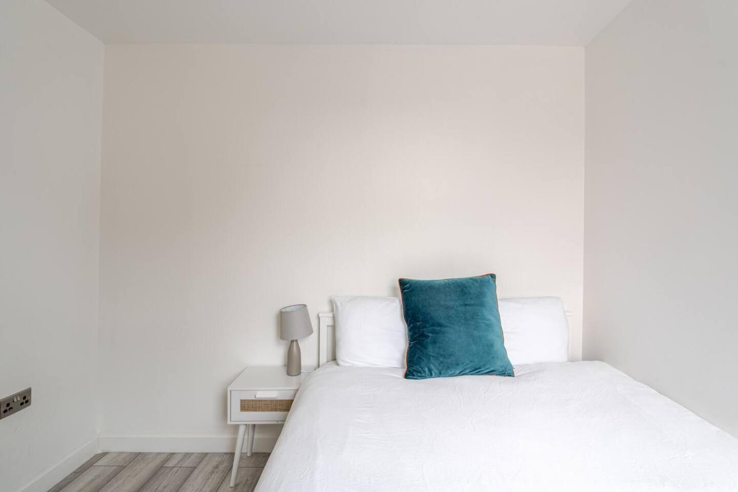 Beautiful Flat Near Central London - Entire Flat - Equipped Kitchen - Private Bathroom Экстерьер фото